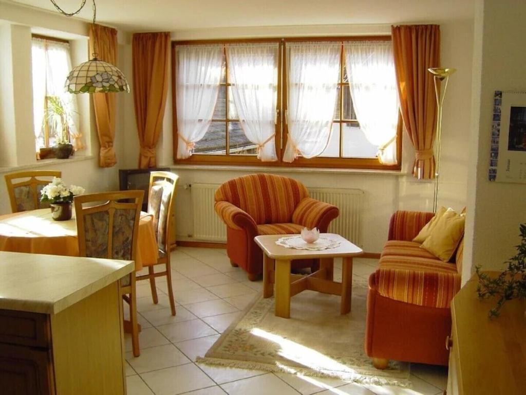Oberbauernhof - Wohnung "Am Garten" -- Moderne Fewo Im Schoenen Schwarzwaldhaus Gutach Buitenkant foto